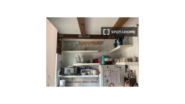 Estudio en alquiler en Universidad, Madrid