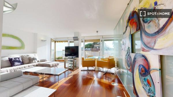 Piso de 3 dormitorios en alquiler en Santa Pola, Alicante