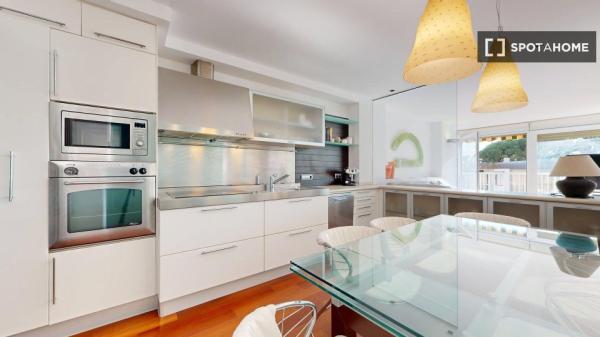 Piso de 3 dormitorios en alquiler en Santa Pola, Alicante