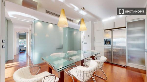 Piso de 3 dormitorios en alquiler en Santa Pola, Alicante