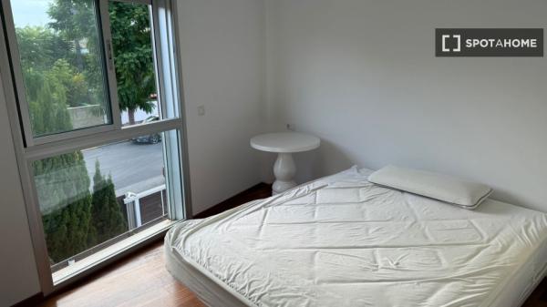Apartamento de 5 dormitorios en alquiler en Jávea, Alicante