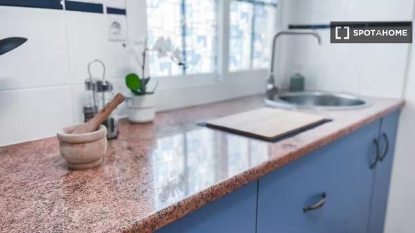 Se alquila piso de 2 habitaciones en Pájara.