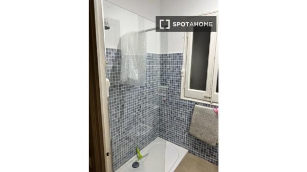 Zimmer in Wohngemeinschaft zu vermieten, El Raval, Barcelona