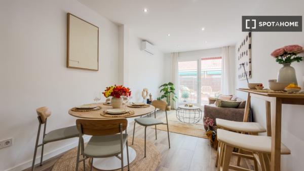 Piso de 2 habitaciones en alquiler en Gracia, Barcelona.