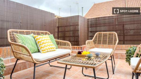 Piso de 2 habitaciones en alquiler en Gracia, Barcelona.