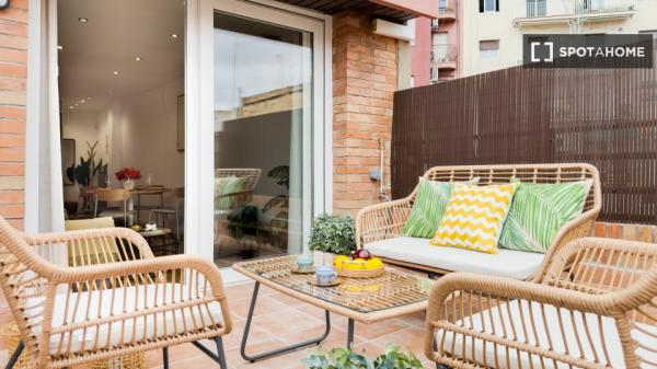 Piso de 2 habitaciones en alquiler en Gracia, Barcelona.