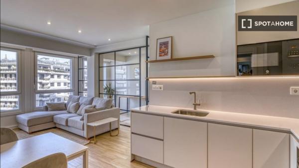 Piso de 2 habitaciones en alquiler en el Centro de San Sebastián