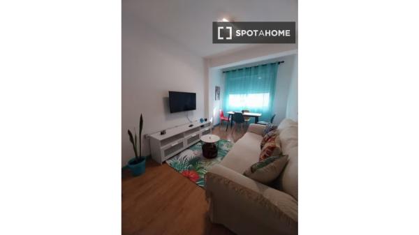 Piso de 2 dormitorios en alquiler en Vigo