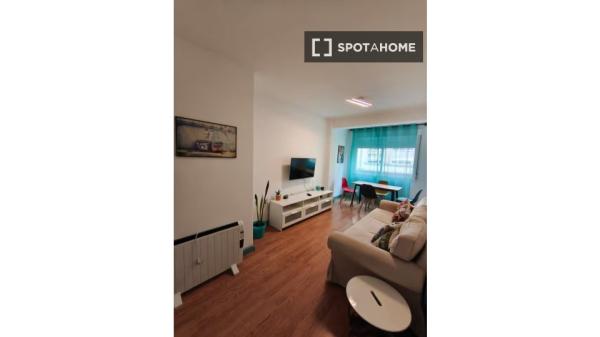 Piso de 2 dormitorios en alquiler en Vigo