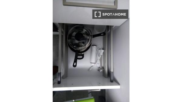 Piso en alquiler de 3 habitaciones en Ibarrekolanda, Bilbao