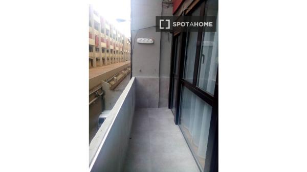 Piso en alquiler de 3 habitaciones en Ibarrekolanda, Bilbao