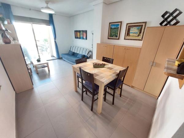 Piso en av. cervantes, 25