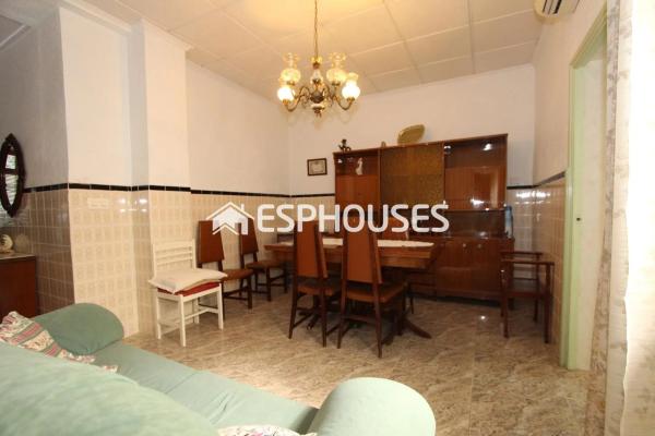 Chalet en Zona Pueblo