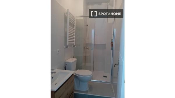 Habitación en piso compartido en Zaragoza