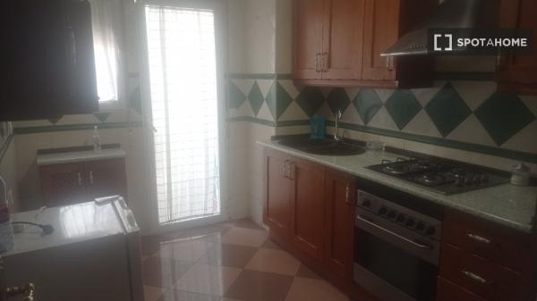 Habitación en piso compartido en Jaén