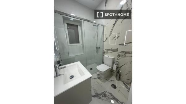 Piso de 3 dormitorios en alquiler en Murcia