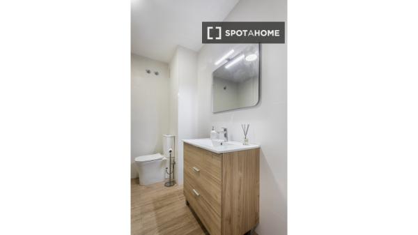 Piso de 4 habitaciones en alquiler en La Vega Baixa, Valencia