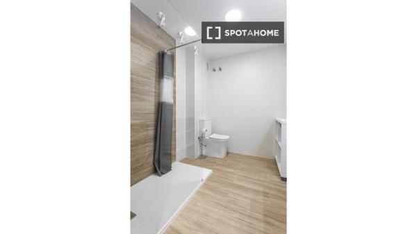 Piso de 4 habitaciones en alquiler en La Vega Baixa, Valencia