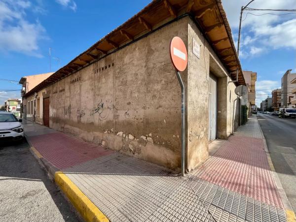 Terreno en calle Alicante, 49