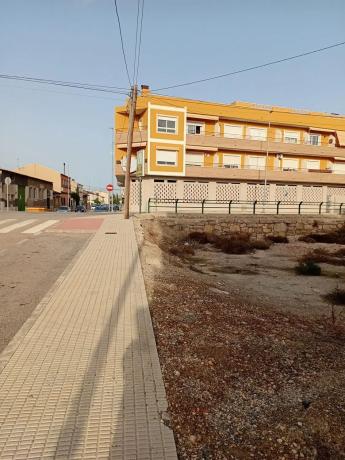 Terreno en calle Miguel de Unamuno