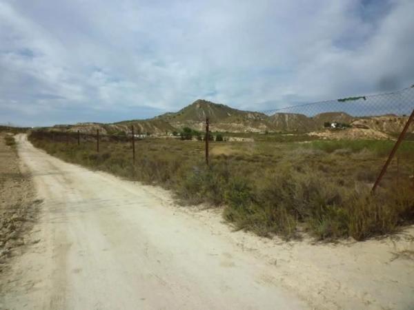 Terreno en Caretera Canteras