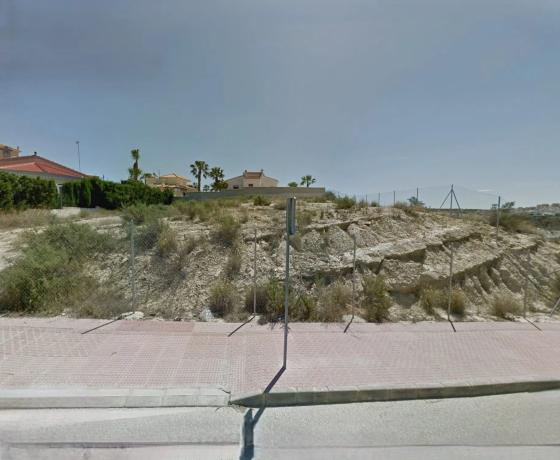 Terreno en calle Francisca Samper, 4