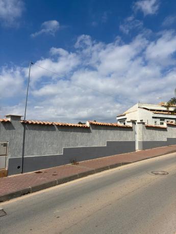 Terreno en Urbanizacion Escuera, 97