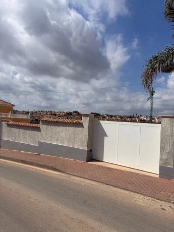 Terreno en Urbanizacion Escuera, 97