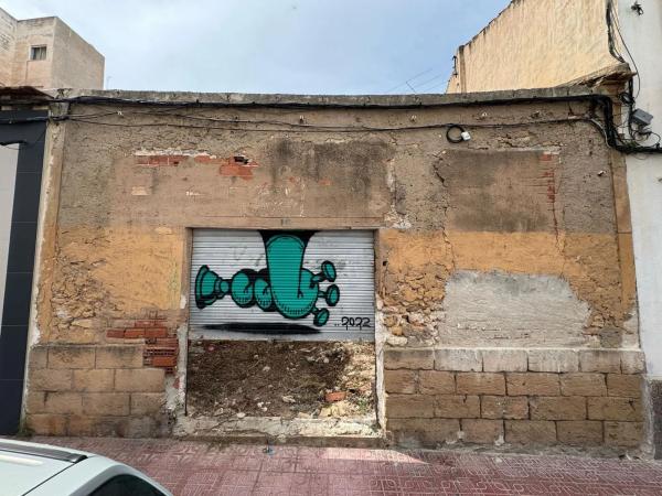 Terreno en calle San Pascual