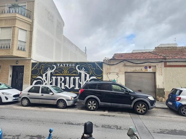 Terreno en calle San Pascual