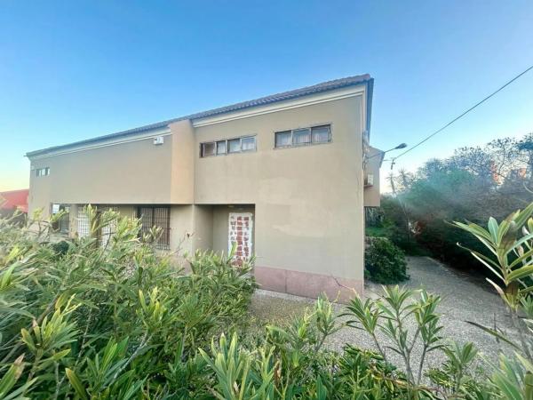 Terreno en Barrio Cañada del Molino