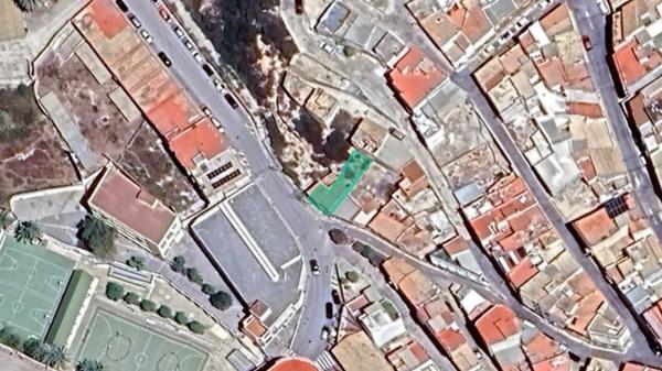 Terreno en calle Molins