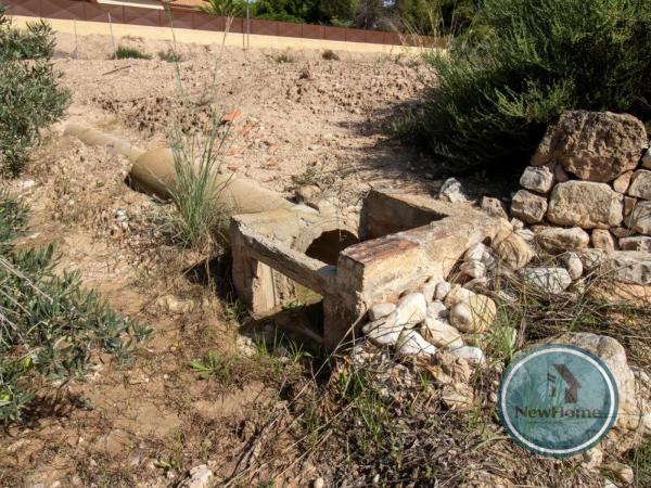 Terreno en via Sense Nom