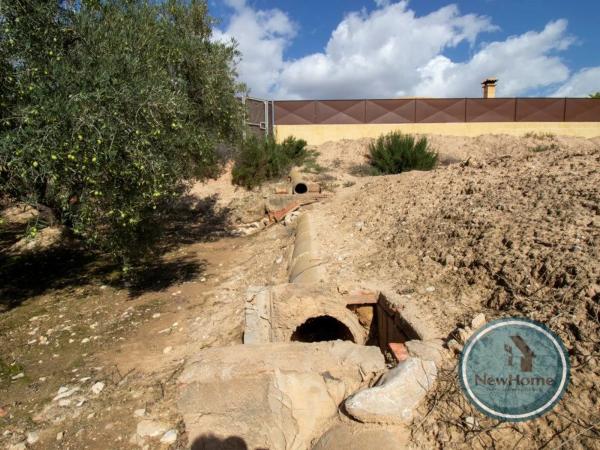 Terreno en via Sense Nom