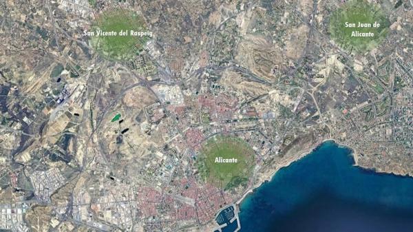 Terreno en calle del Río Turia