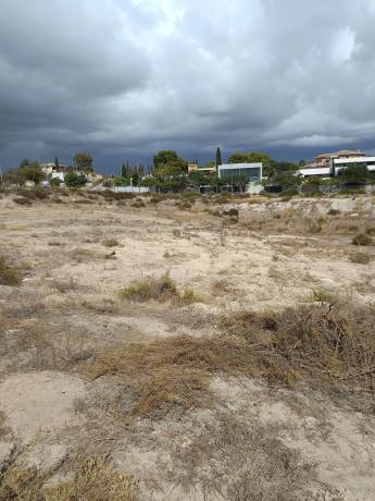 Terreno en calle del Eucalipto