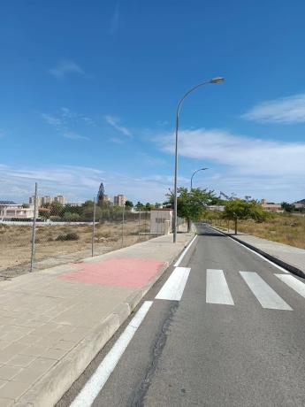 Terreno en calle del Eucalipto