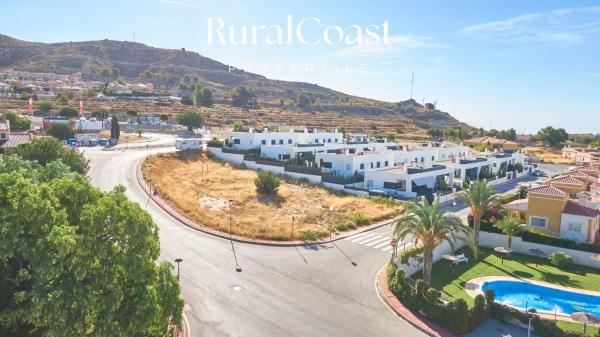 Terreno en calle El Pi