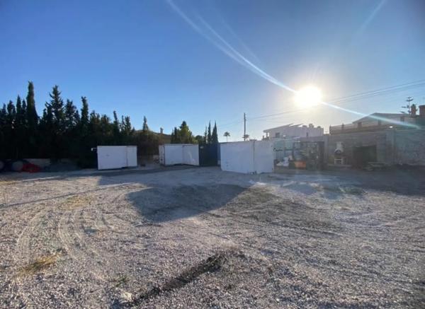 Terreno en calle Montcabrer