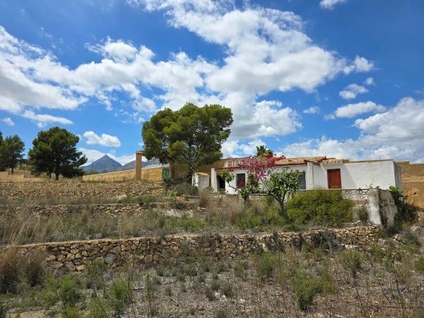 Terreno en calle Carrasquetes