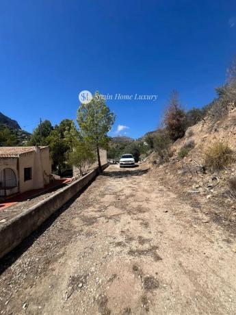 Terreno en Urbanización Canuta de Ifach