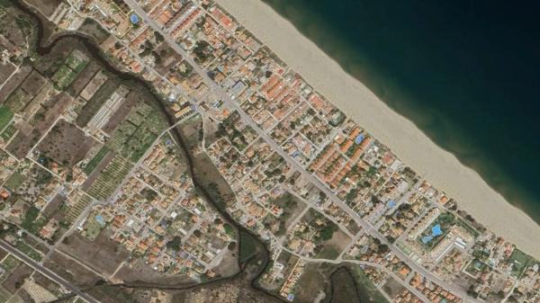 Terreno en calle Riu de La Sénia, 51