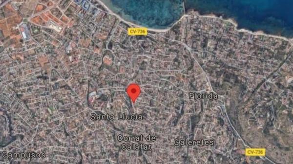 Terreno en calle de la Rosa