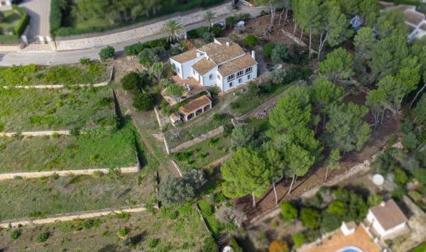 Terreno en Partida Comunes-Adsubia