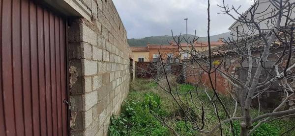 Terreno en calle d'Enmig