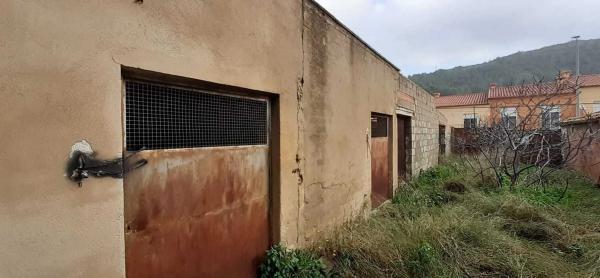 Terreno en calle d'Enmig