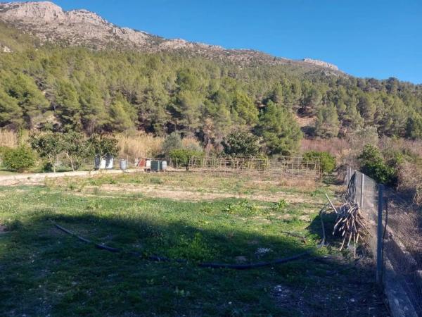 Terreno en Guadalest