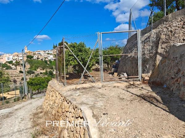 Terreno en La Nucia Pueblo