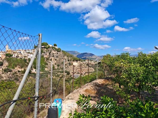 Terreno en La Nucia Pueblo