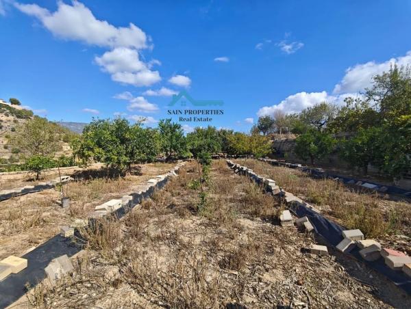 Terreno en La Nucia Pueblo